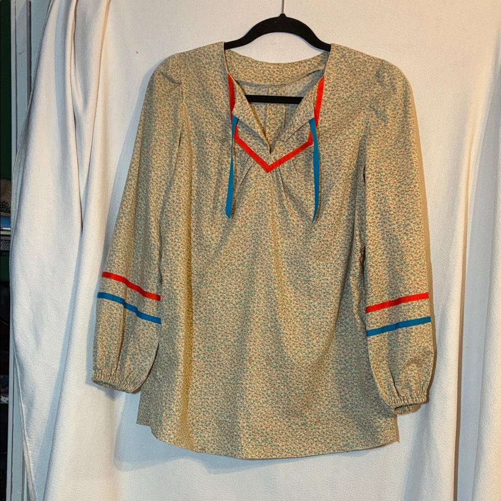 Vinrage Native American style ribbon shirt